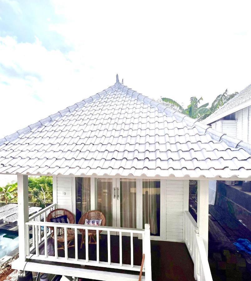 Mista Ceningan'S Beach Bungalows Previously The Kubu 221 Lembongan Exterior foto