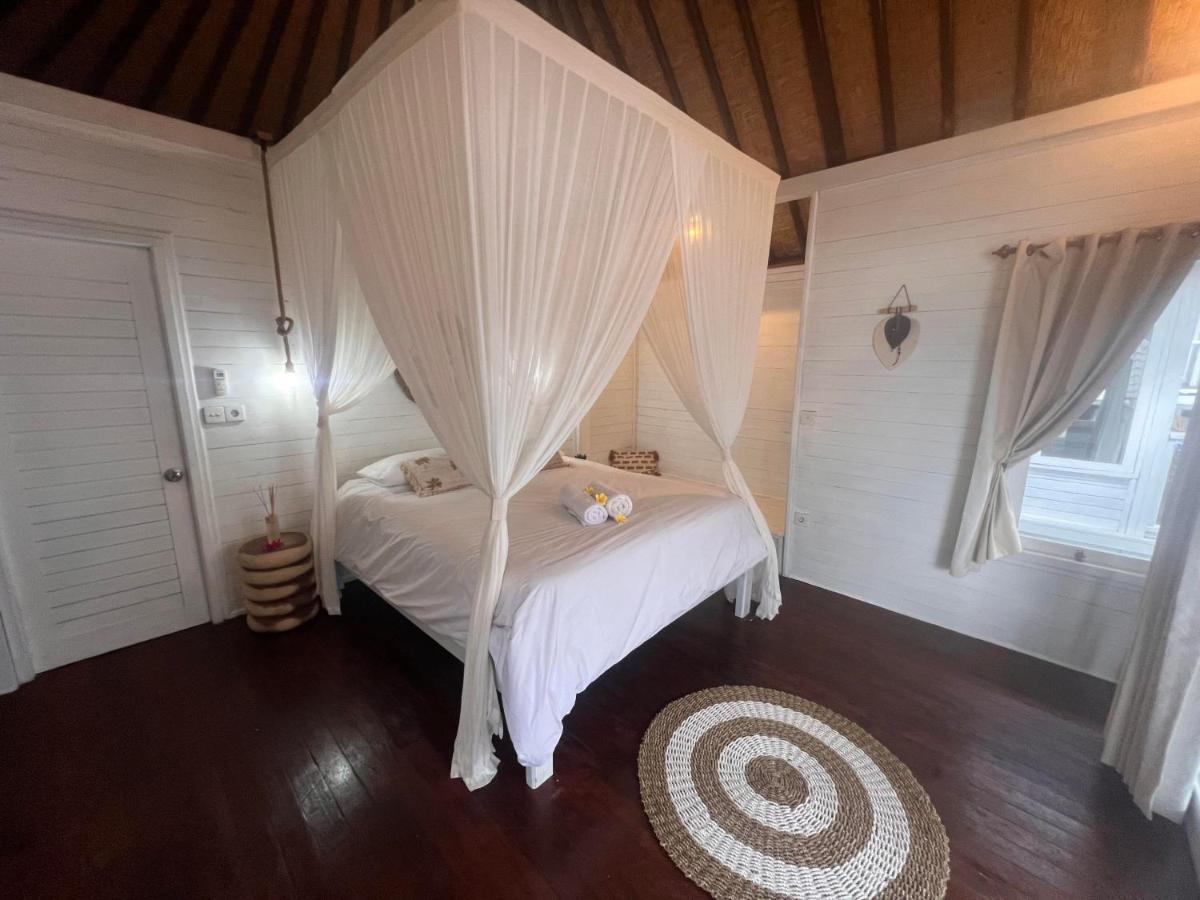Mista Ceningan'S Beach Bungalows Previously The Kubu 221 Lembongan Exterior foto