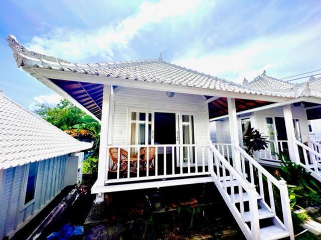 Mista Ceningan'S Beach Bungalows Previously The Kubu 221 Lembongan Exterior foto
